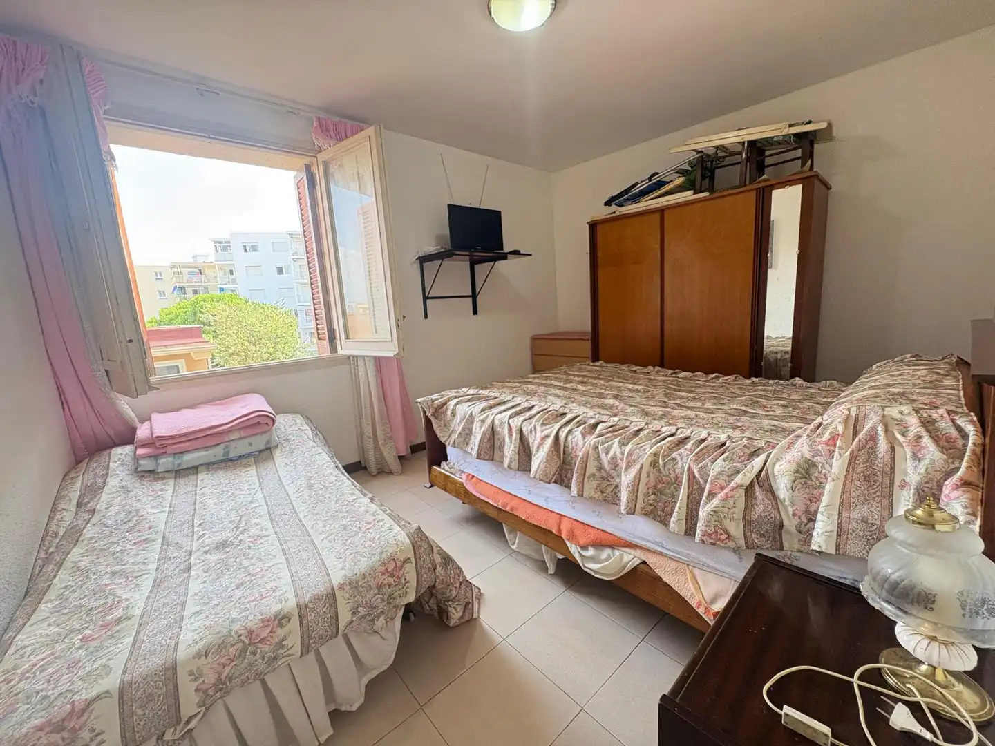 Habitación de Piso en venta en Salou con Terraza, Amueblado y Horno