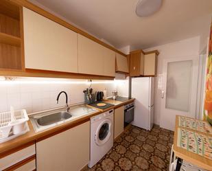 Cuina de Apartament en venda en Alicante / Alacant amb Aire condicionat, Calefacció i Terrassa