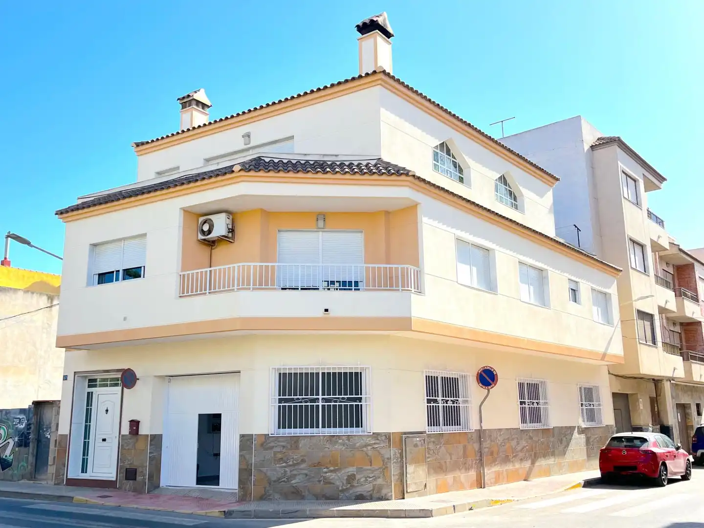 Vista exterior de Casa o chalet en venta en Centro