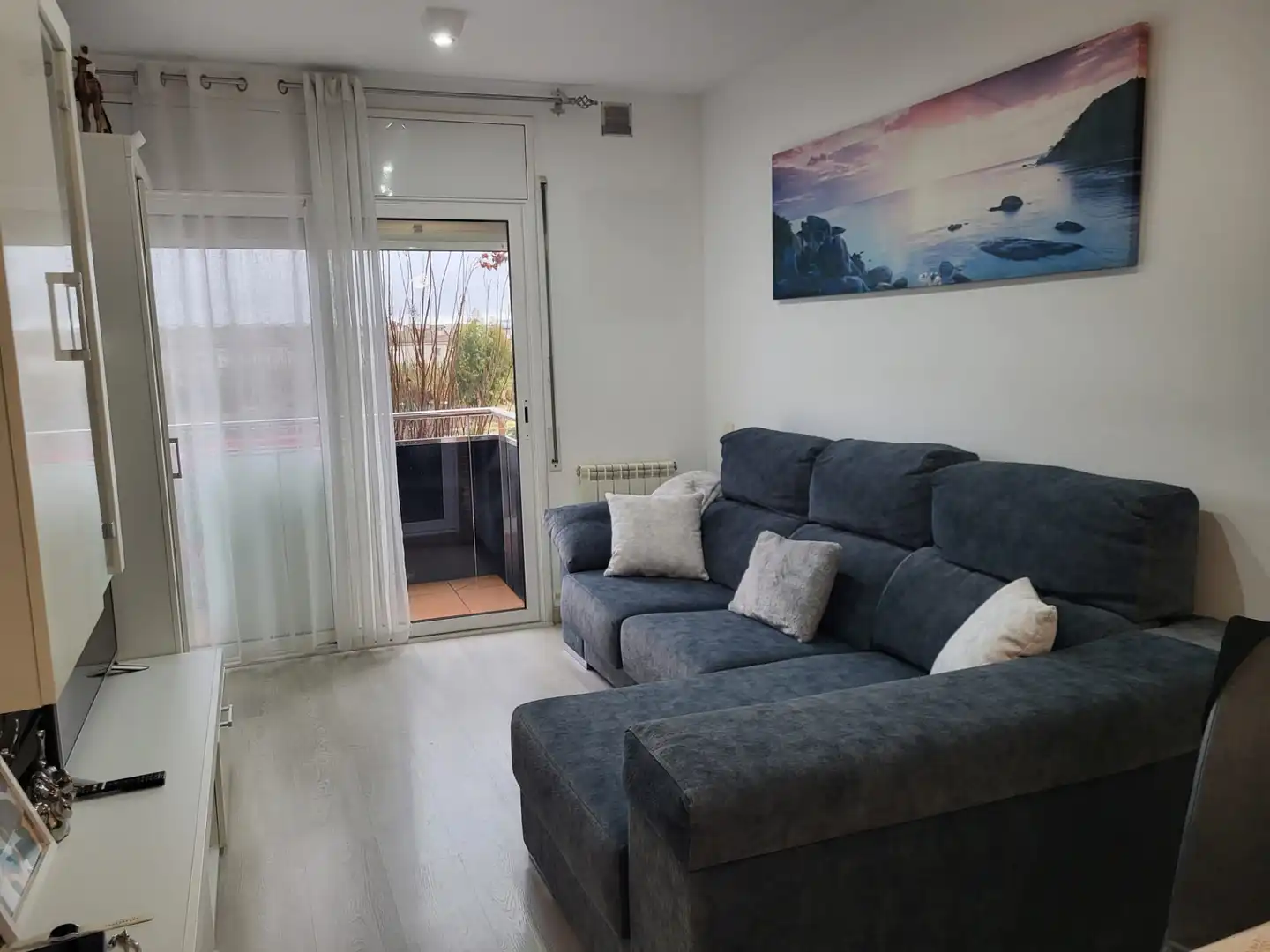 Piso con terraza en venta en Passeig de la Costa Brava 51, imagen 3
