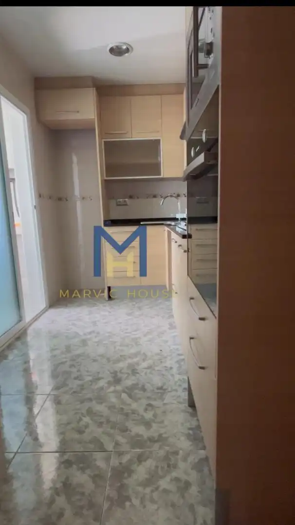 Cocina de Piso en venta en Sabadell con Aire acondicionado, Calefacción y Parquet