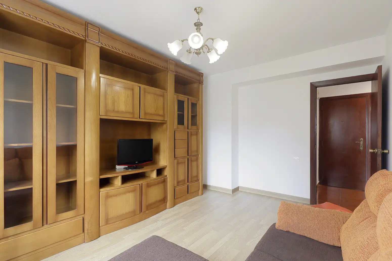 Sala de estar de Piso en venta en Gijón  con Calefacción y Parquet