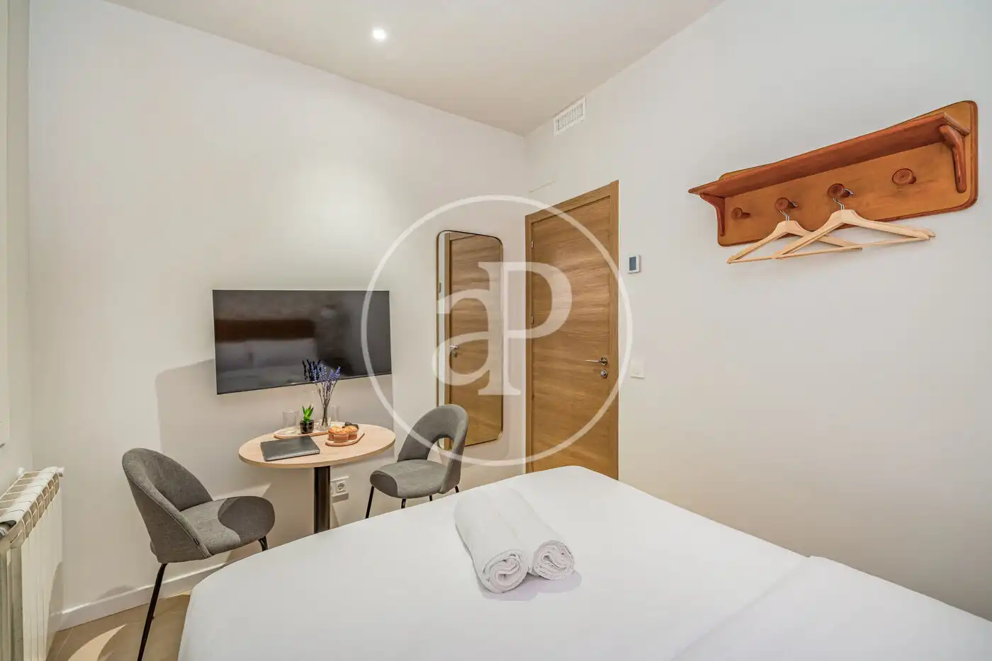 Bedroom of Flat for sale in Madrid  with Air Conditioner, Heating and Furnished