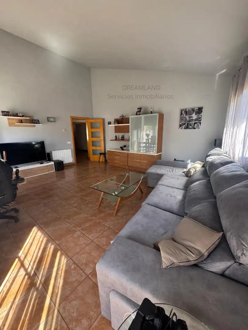 Living room of Houses for sale in Piera  with Air Conditioner and Heating