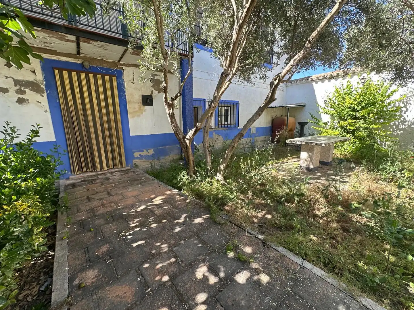 Exterior view of Houses for sale in Argamasilla de Alba  with Balcony