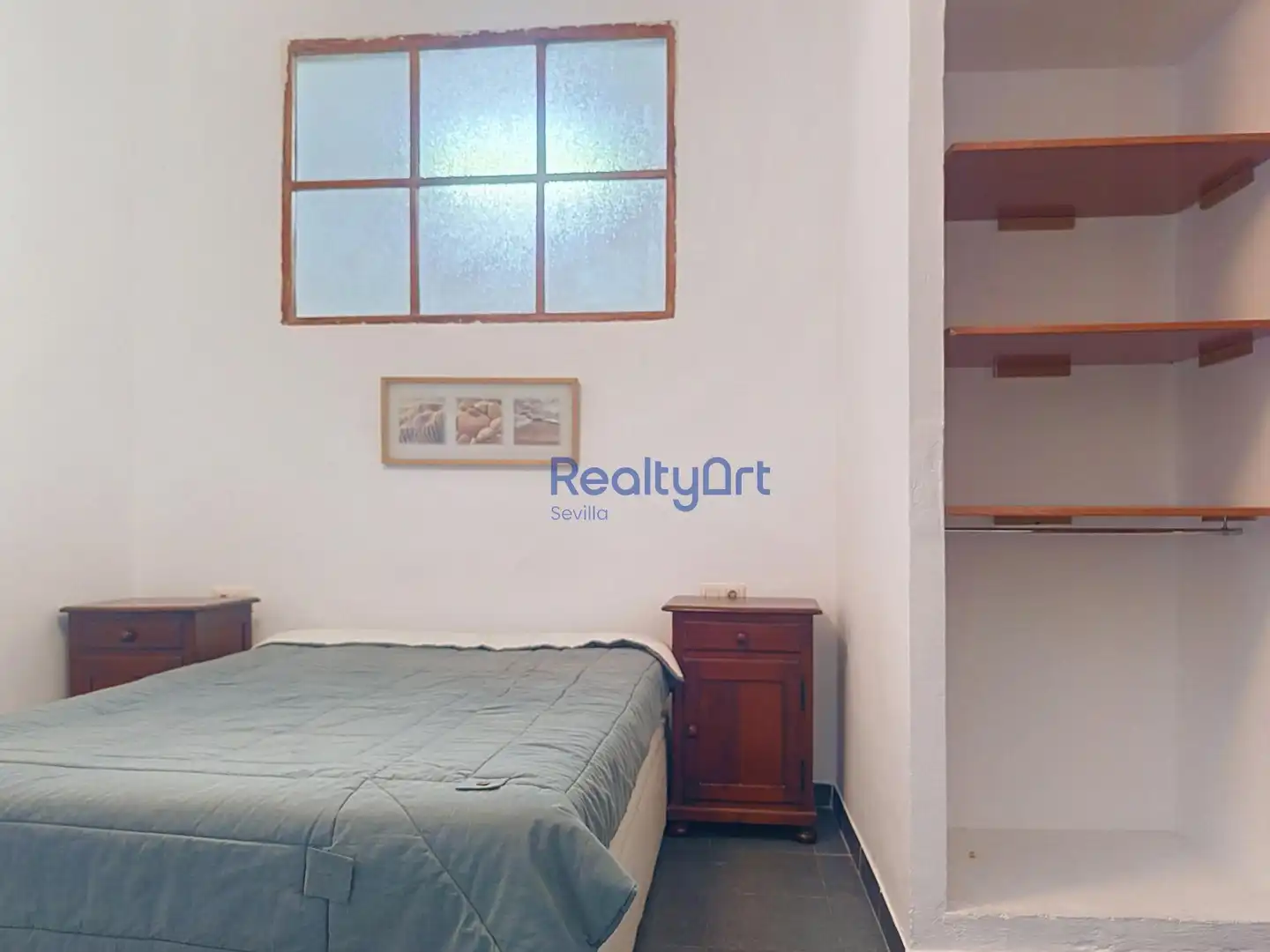 Habitación de Piso de alquiler en Sevilla con Aire acondicionado, Terraza y Amueblado