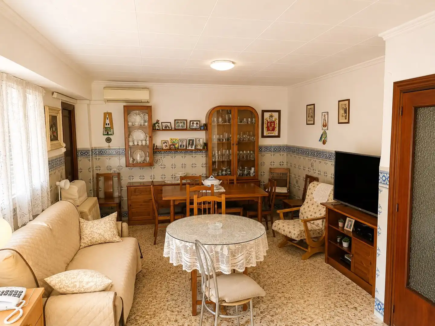 Sala d'estar de Casa o xalet en venda en Albal amb Aire condicionat, Calefacció i Terrassa