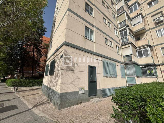 Local comercial en Venta en Entrevías en Entrevías