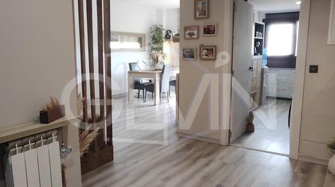 Foto 4 de Piso en venta en Santa Perpètua de Mogoda, Barcelona