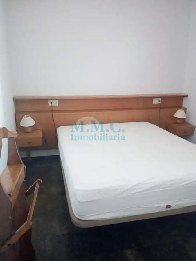 Schlafzimmer von Wohnung zur Miete in Roquetas de Mar mit Klimaanlage, Terrasse und Möbliert