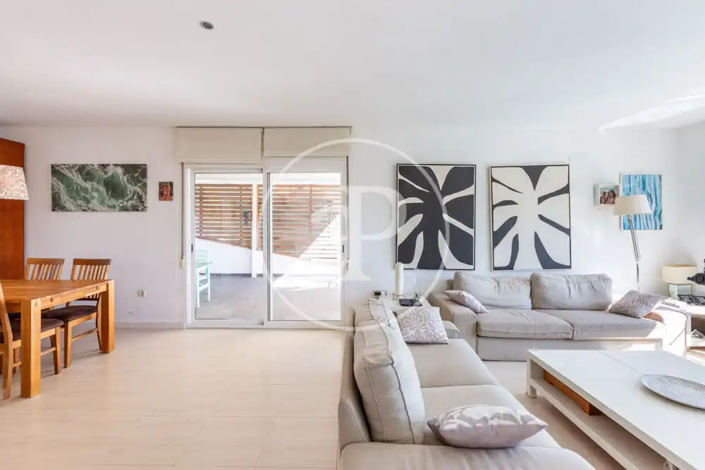 Living room of Houses for sale in Chiva  with Heating, Private garden and Terrace