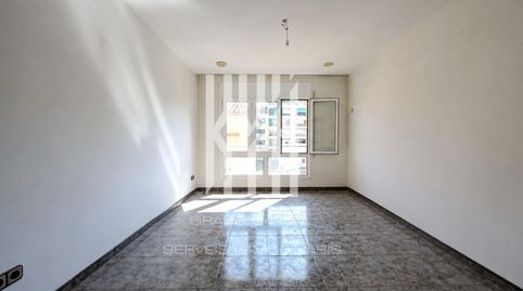 Photo 5 of Flat for sale in Jacinto Benavente, Barri Vell, Salt