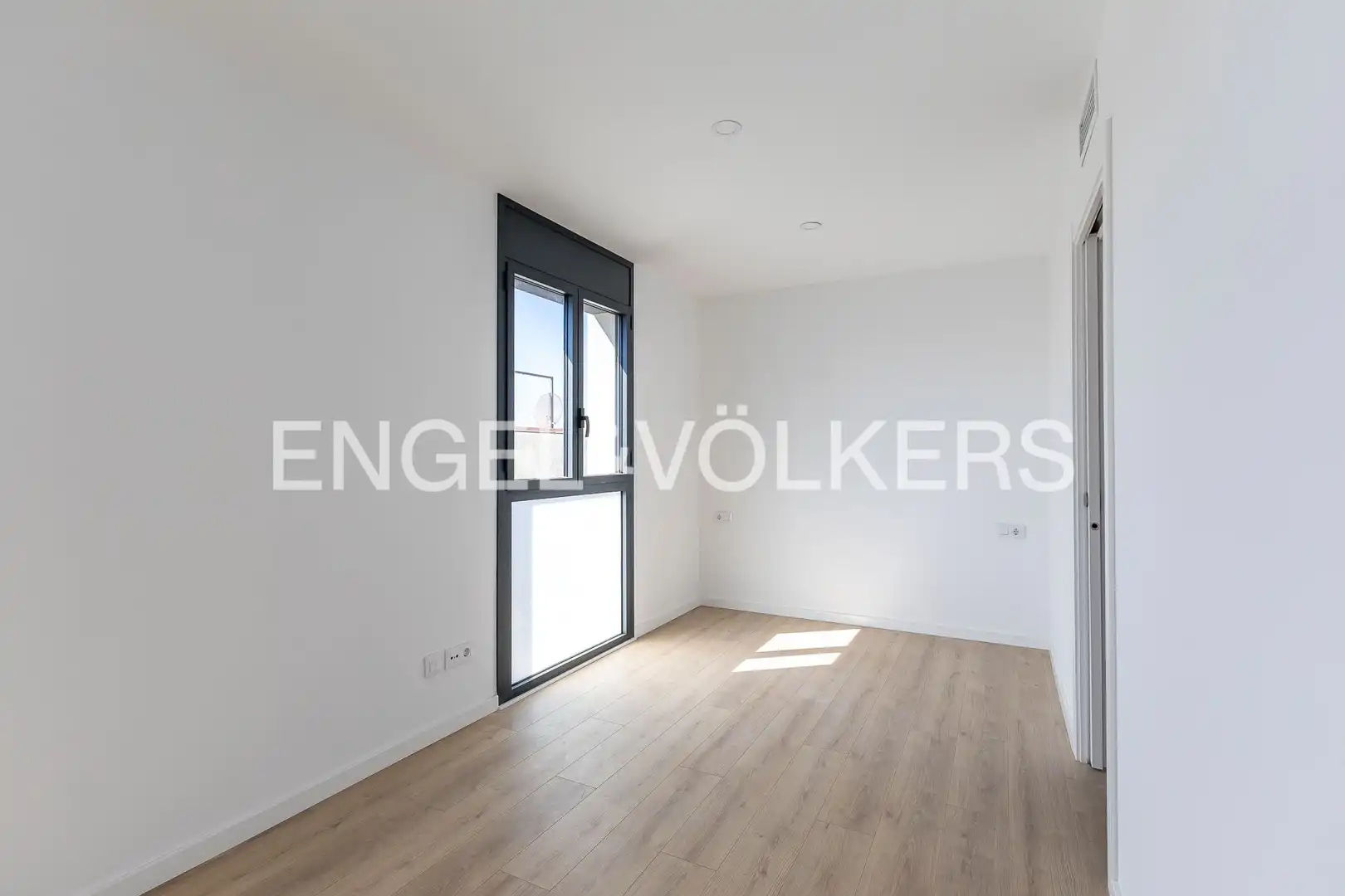 Bedroom of Flat for sale in Castelldefels  with Air Conditioner, Heating and Parquet flooring