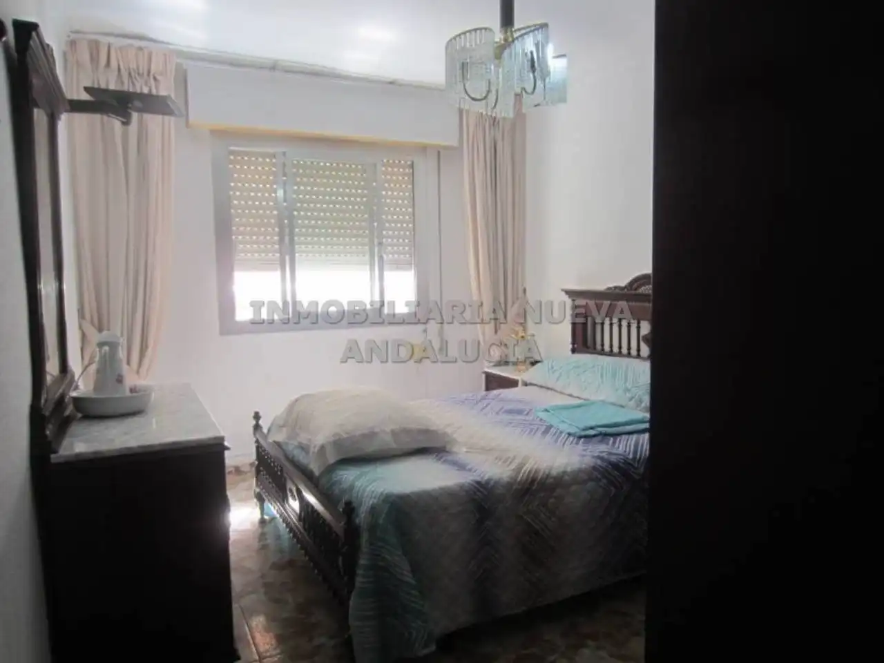 Habitación de Piso de alquiler en Almería con Terraza y Amueblado