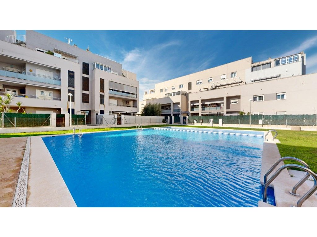 Swimming pool of Flat for sale in Sagunto / Sagunt  with Private garden, Terrace and Furnished
