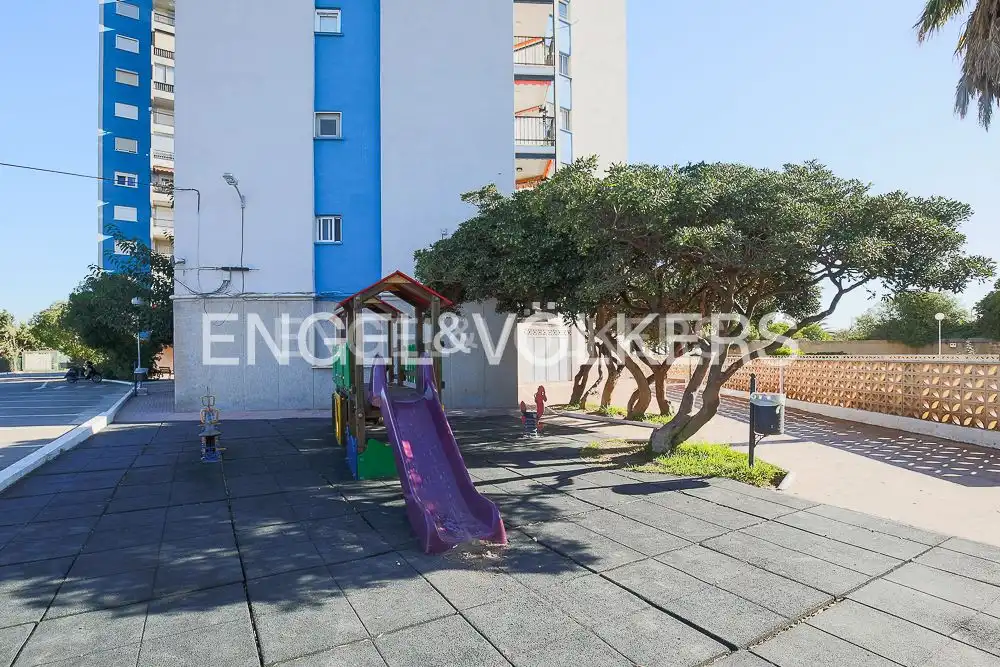 Terrasse von Wohnung zur Miete in El Puig de Santa Maria mit Klimaanlage, Heizung und Privatgarten