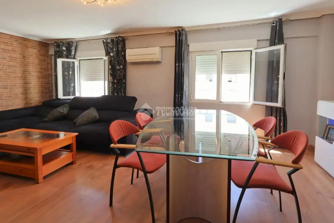 Living room of Flat for sale in Sagunto / Sagunt  with Air Conditioner, Furnished and Balcony