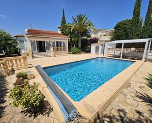 Piscina de Casa o xalet en venda en Calpe / Calp amb Jardí privat, Terrassa i Piscina