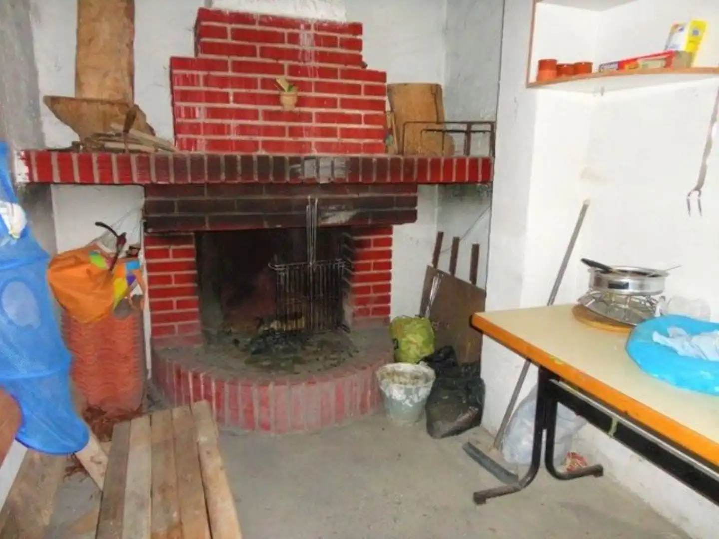 Piso en venta en Salas de los Infantes con Calefacción y Trastero