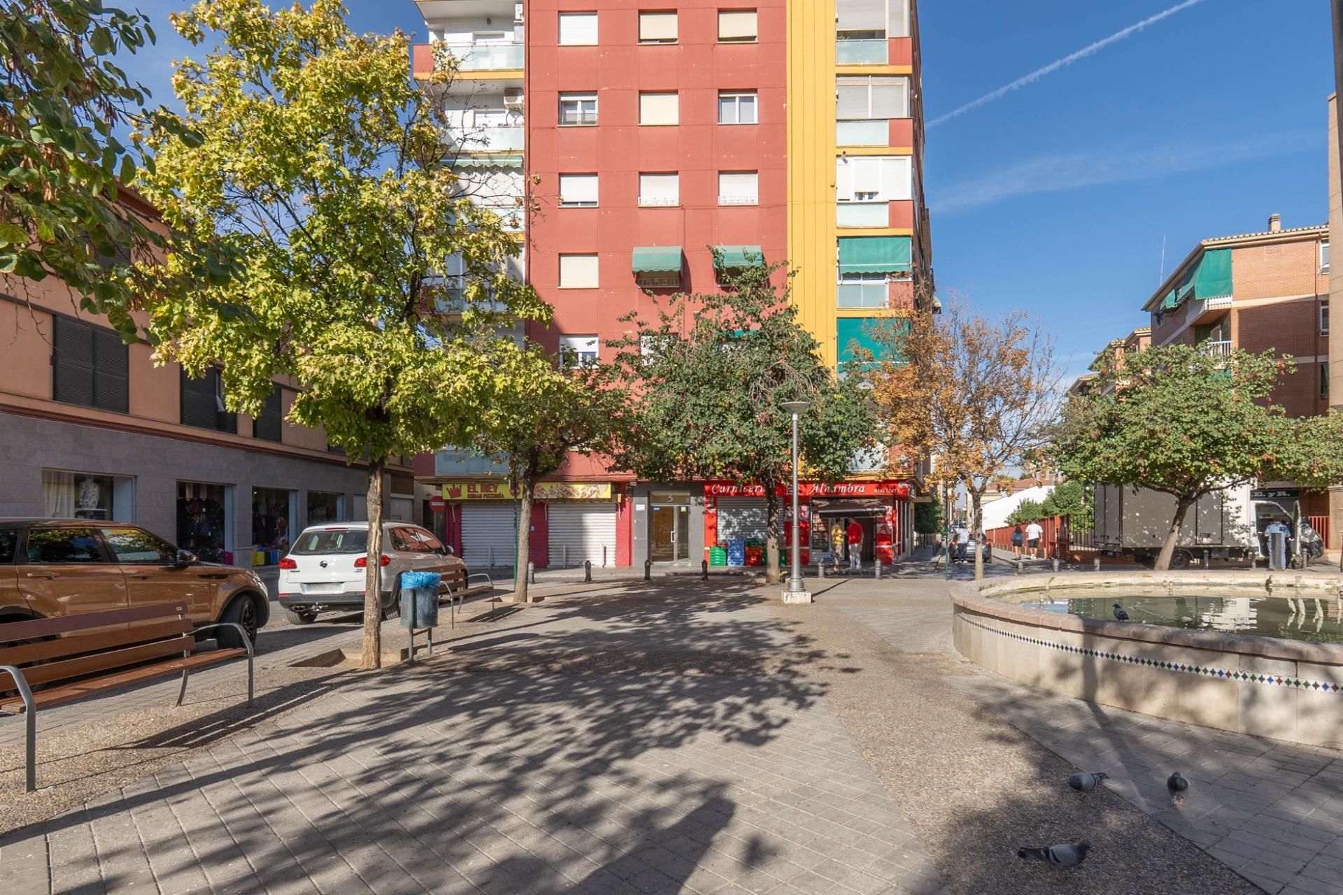 Vista exterior de Pis en venda en  Granada Capital