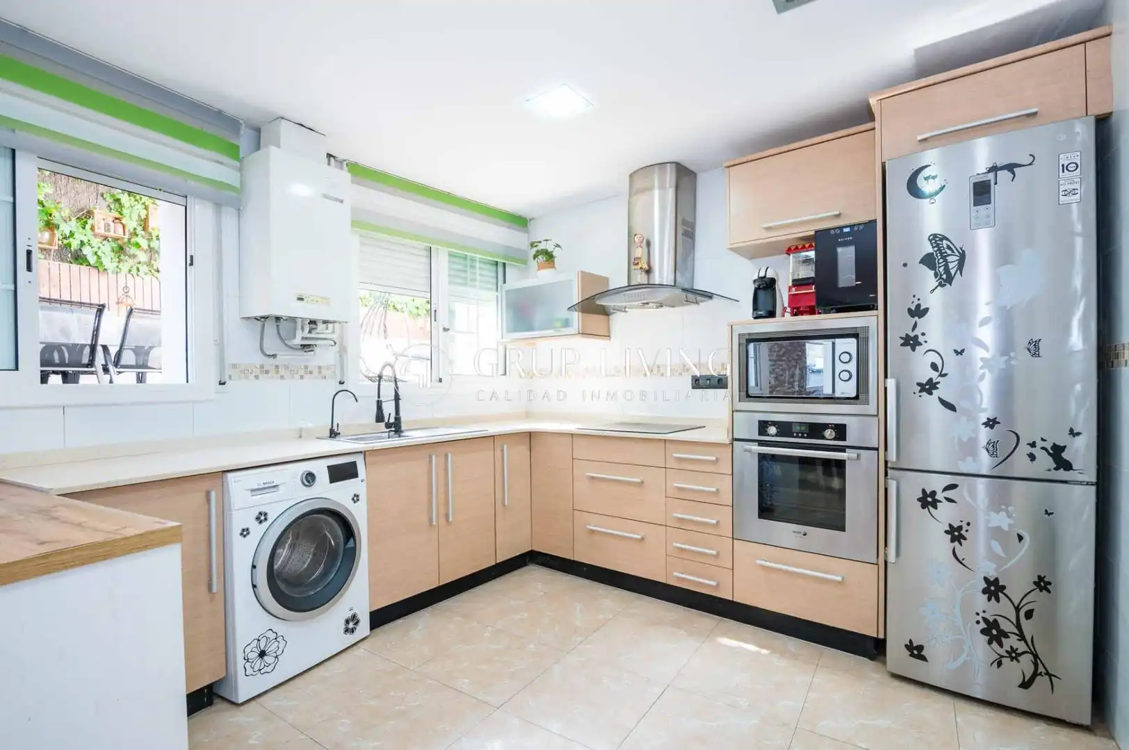 Cocina de Piso en venta en Sitges con Calefacción, Jardín privado y Terraza
