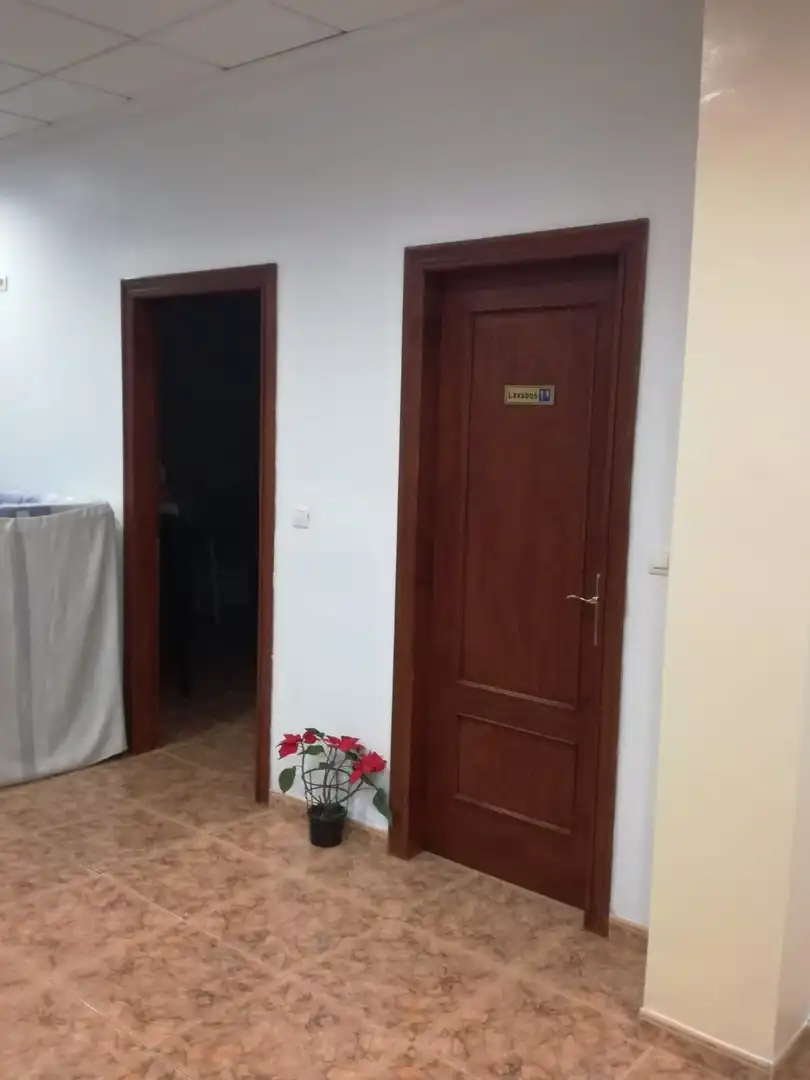 Local comercial en venda a El Ejido Ciudad, imagen 4