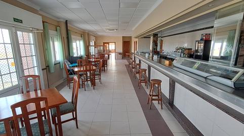 Foto 4 de Edificio en venta en N-6, 86, Villacastín, Segovia