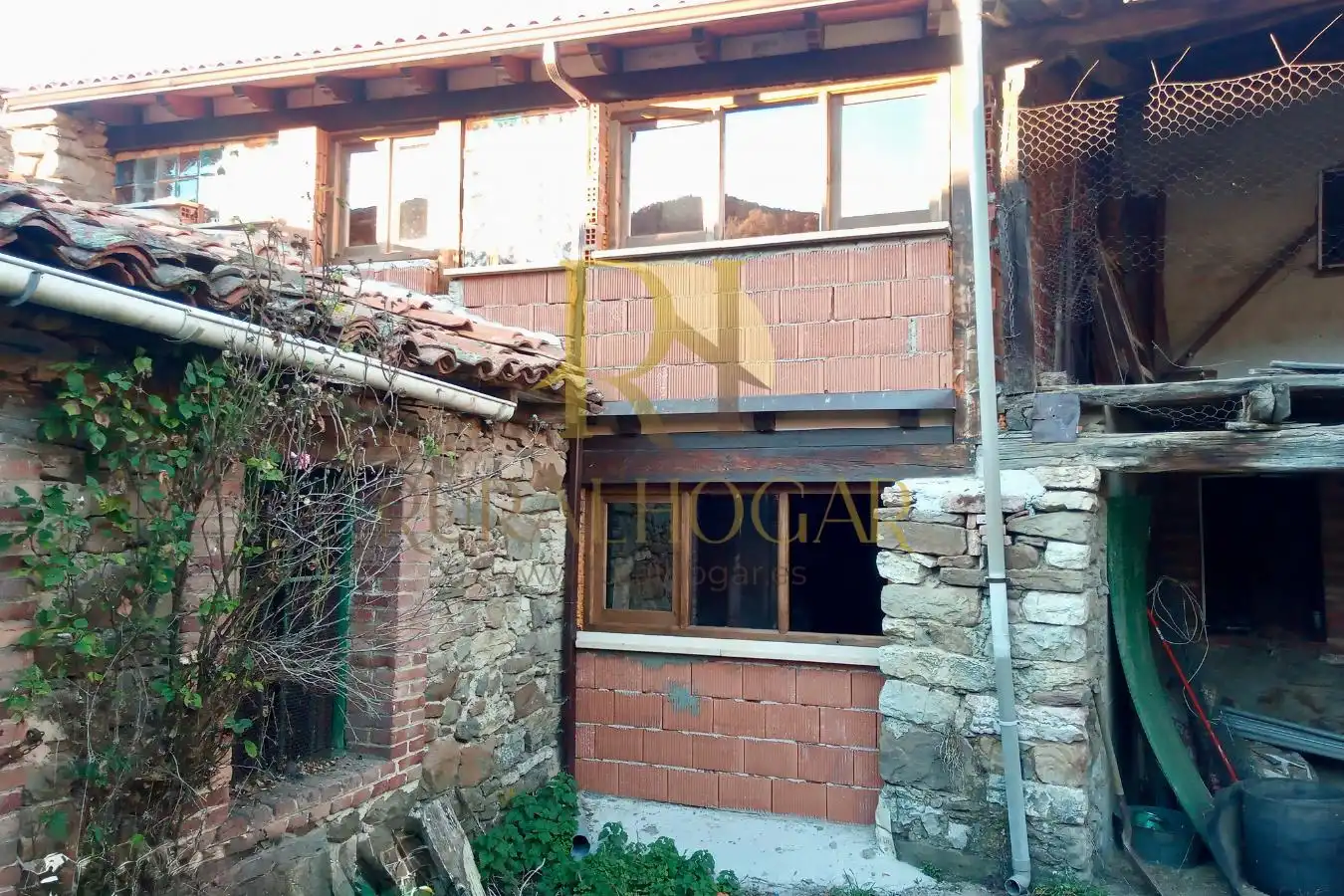 Vista exterior de Casa o xalet en venda en Matallana de Torío