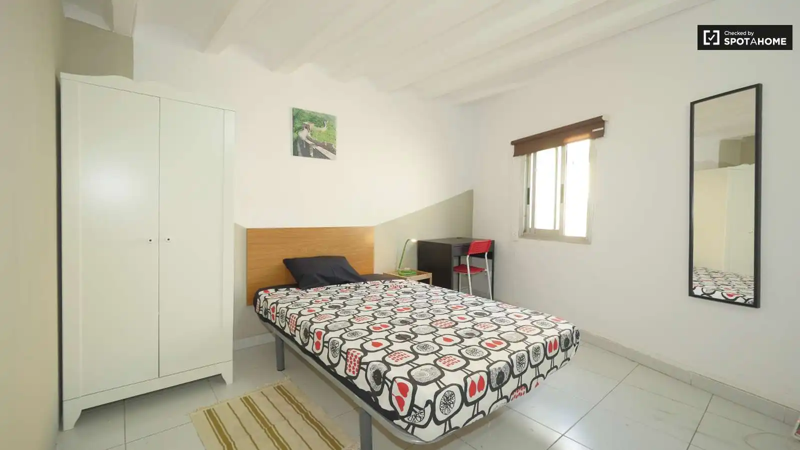 Room in El Raval