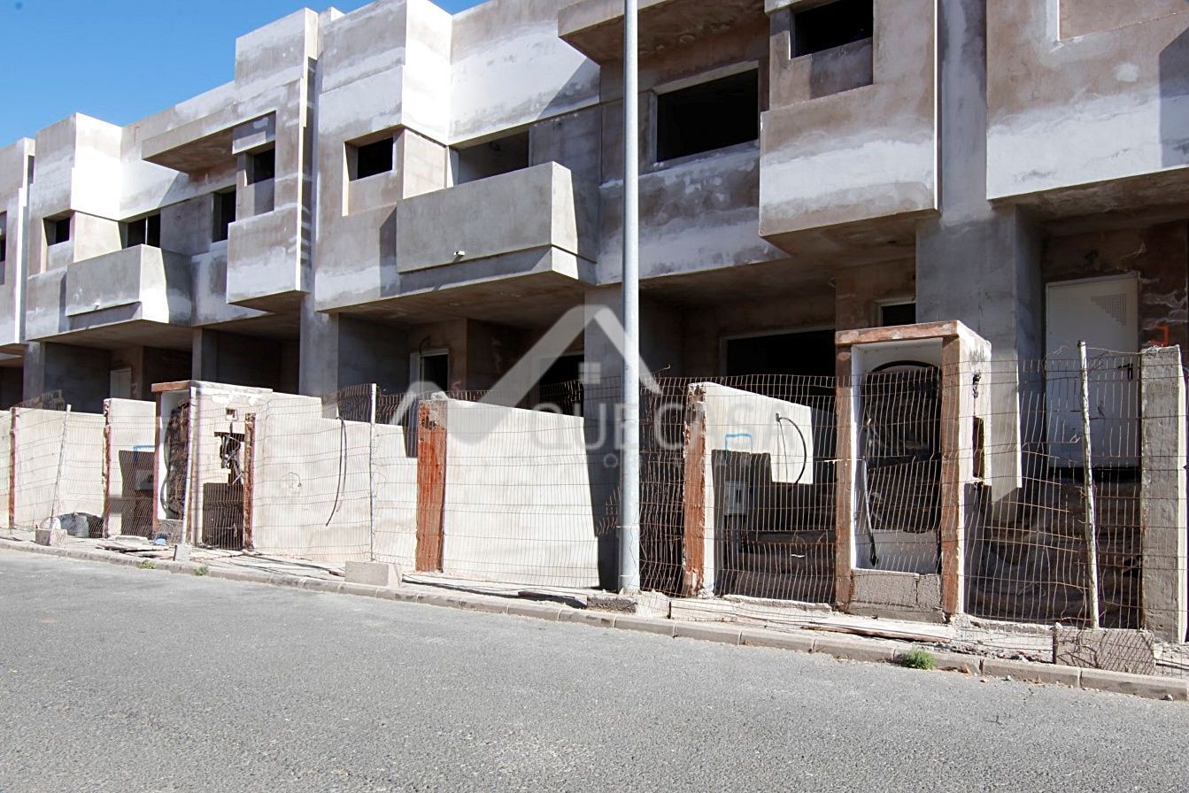 Vista exterior de Dúplex en venta en Ingenio