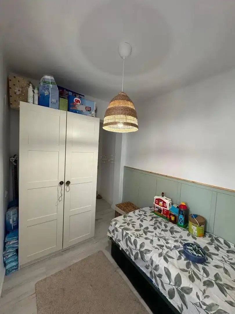 Habitación de Piso en venta en Alfafar con Aire acondicionado y Amueblado