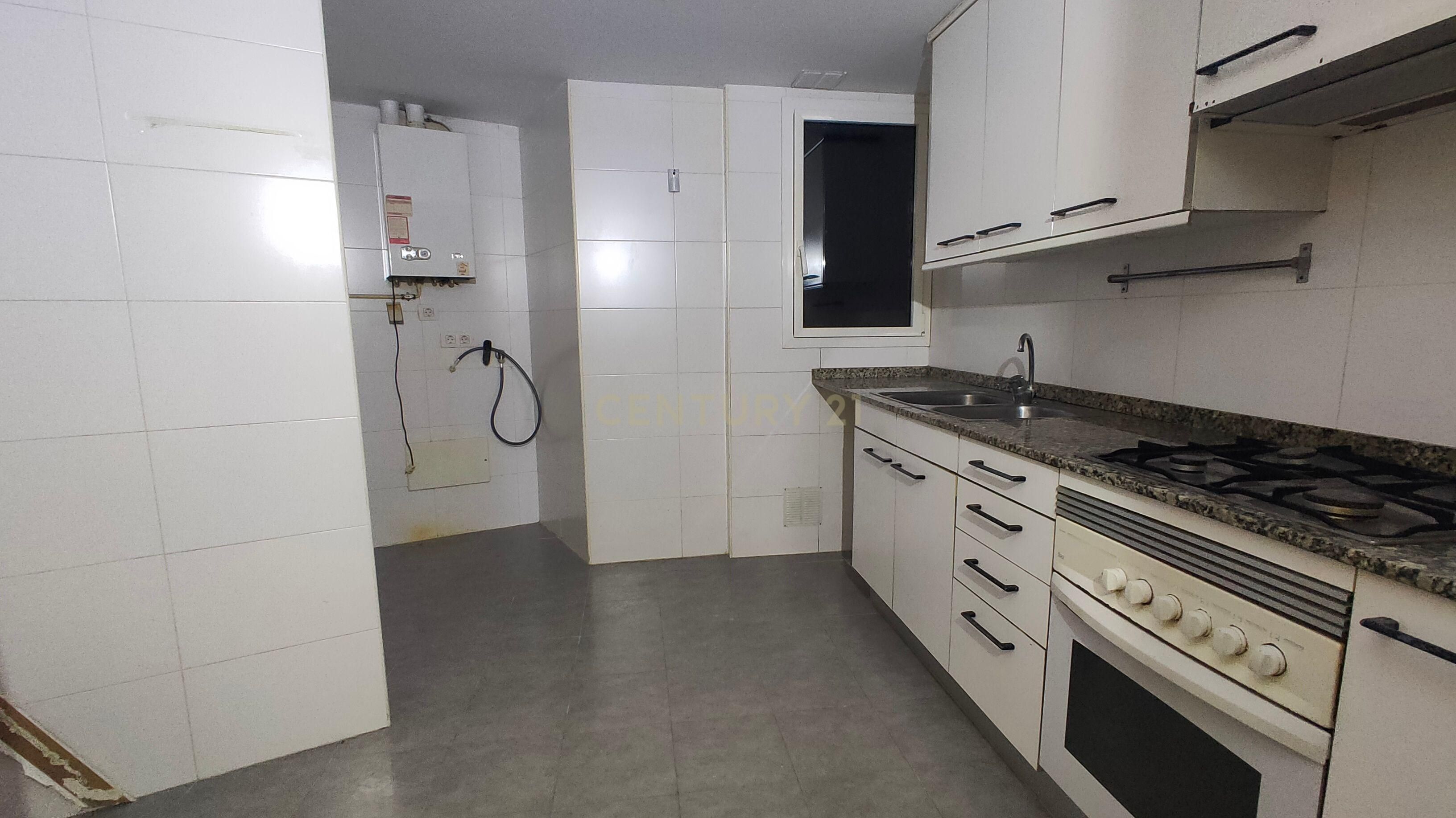 Kitchen of Flat for sale in Tordera