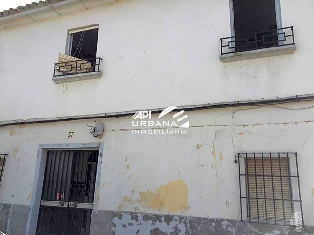 Casa-chalet en Venta en Conde De Colmenar en Moriles