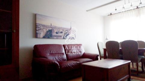 Foto 3 de Apartament en venda a Picasso, 3, Villaquilambre, León