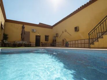 Casa con piscina en venta en Villamiel de Toledo