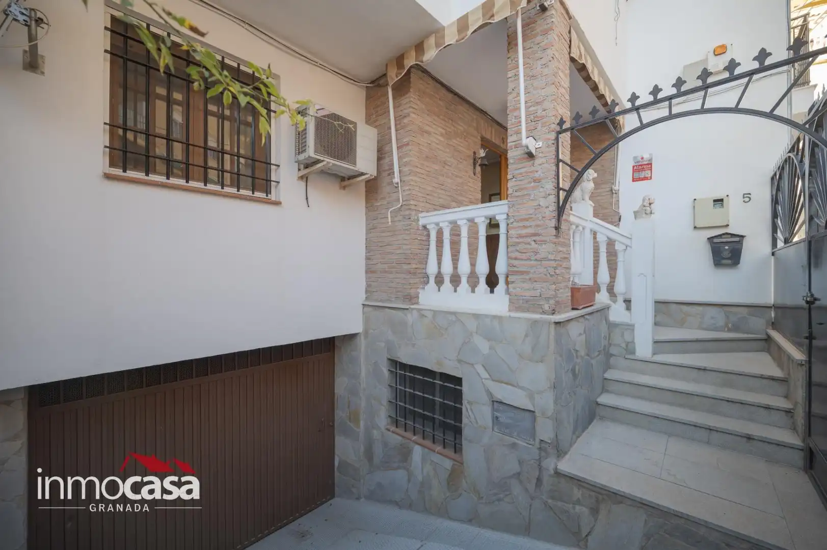 Exterior view of Houses for sale in Maracena, Granada