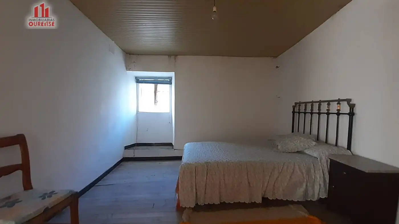 Schlafzimmer von Haus oder Chalet zum Verkauf in Allariz mit Abstellraum und Balkon