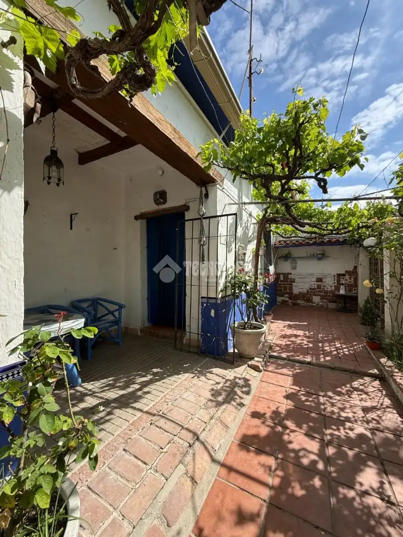 Vista exterior de Casa o xalet en venda en Móstoles