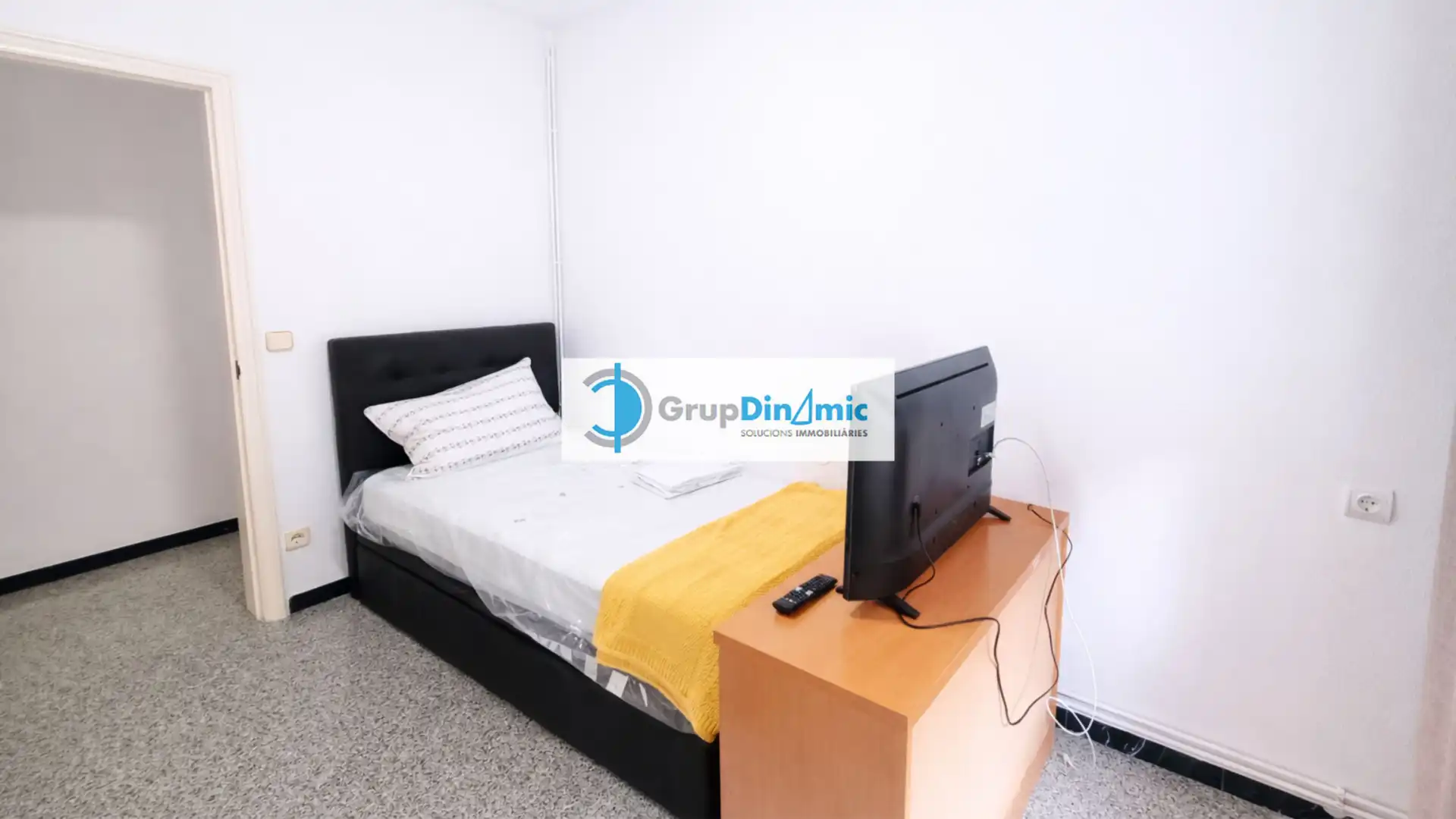 Schlafzimmer von Wohnung zum Verkauf in Palamós mit Klimaanlage, Heizung und Terrasse