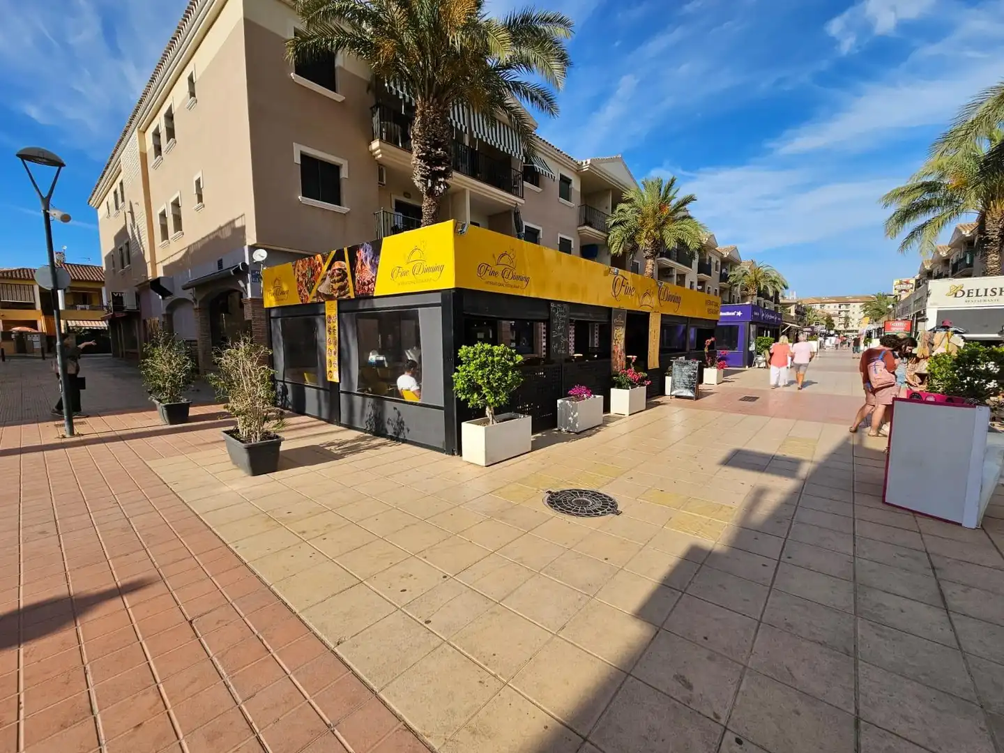 Local de lloguer en Los Alcázares amb Aire condicionat, Terrassa i Moblat