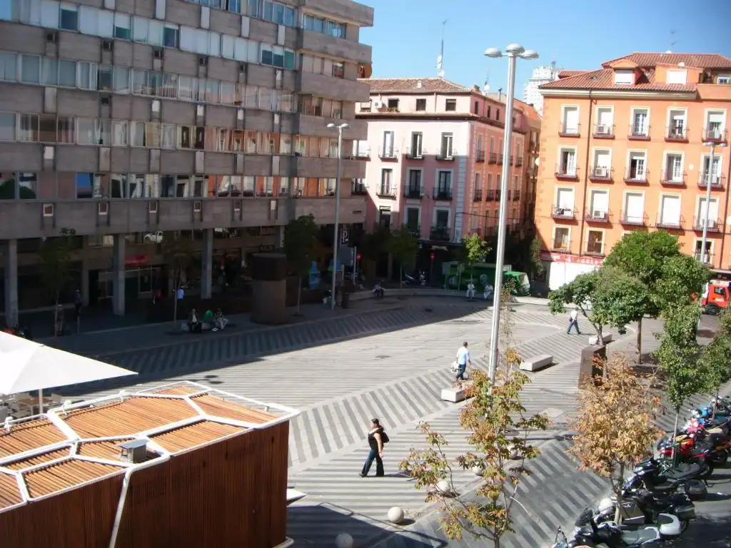 Vista exterior de Piso de alquiler en Madrid con Aire acondicionado, Calefacción y Parquet