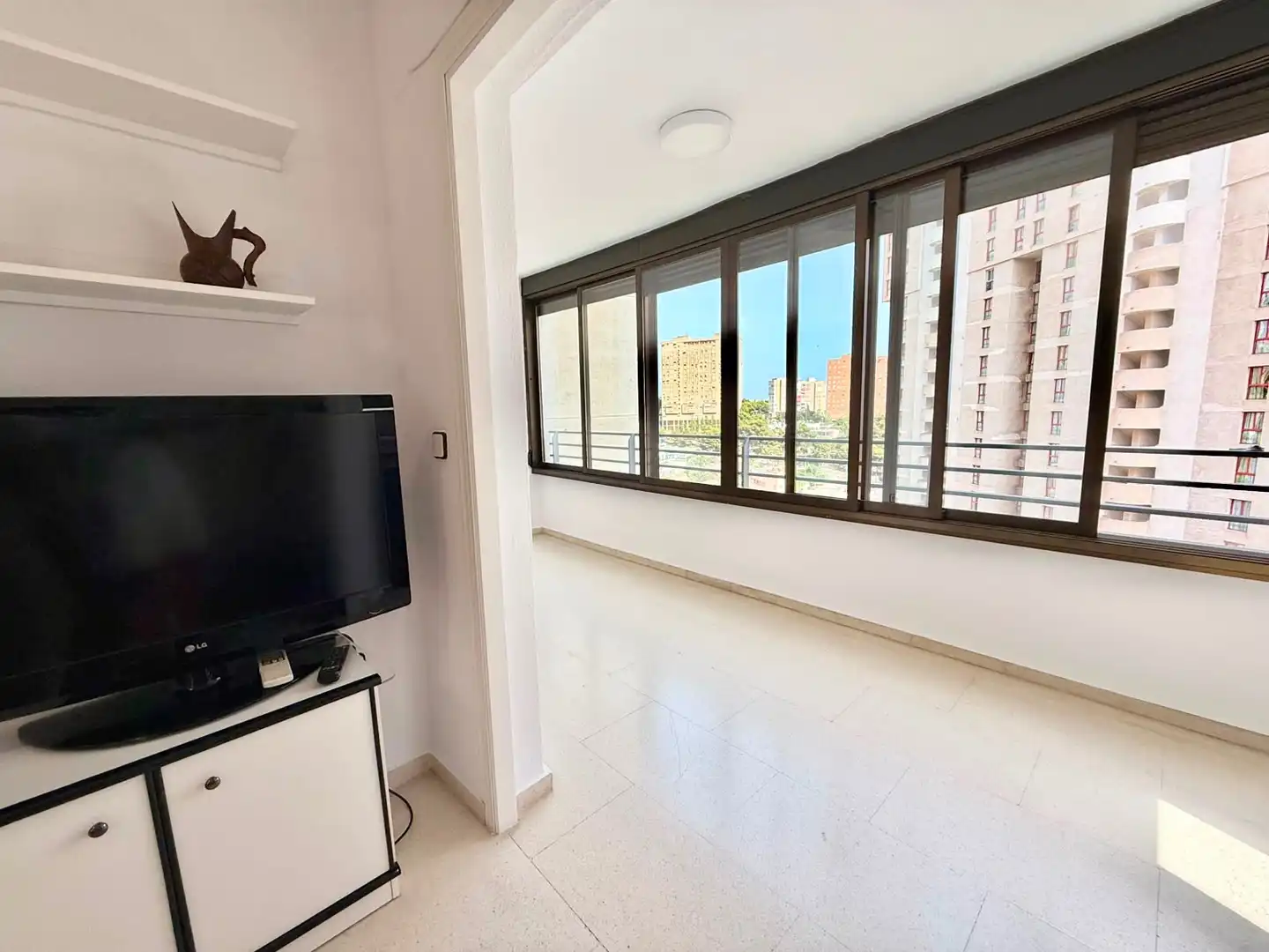 Vista exterior de Apartament de lloguer en Finestrat amb Aire condicionat, Calefacció i Piscina