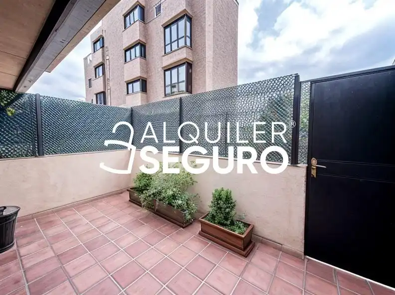 Terrace of Houses for rent in Madrid  with Heating, Terrace and Storage room
