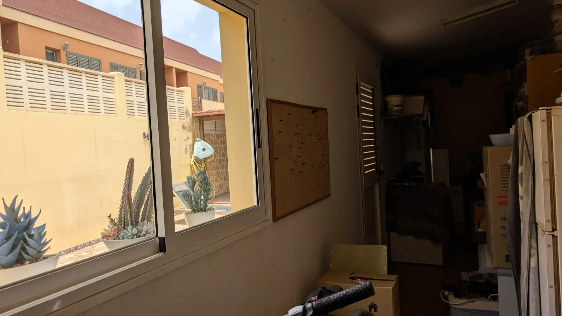 Dormitori de Casa adosada en venda en Tuineje amb Aire condicionat, Jardí privat i Terrassa