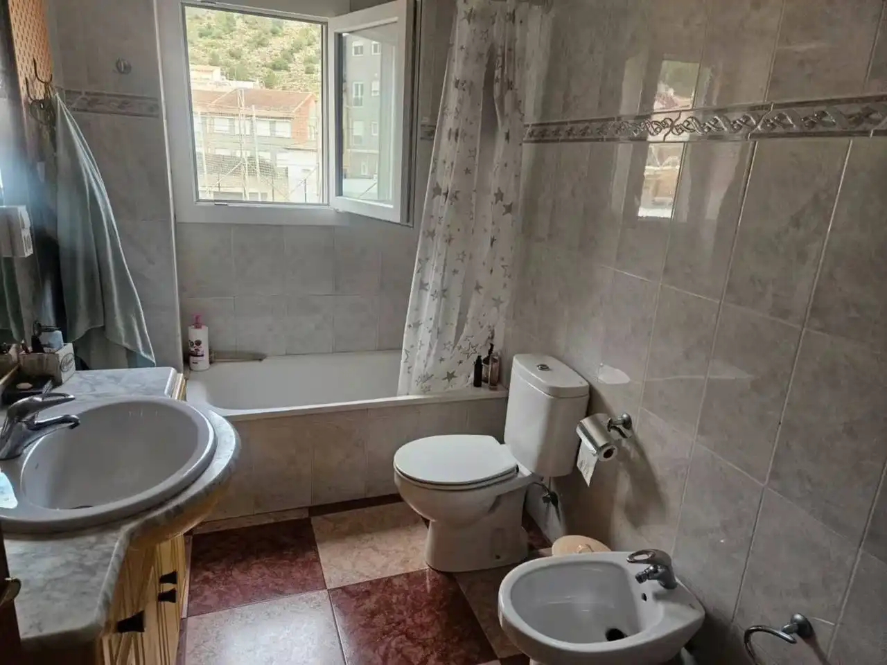 Bany de Pis en venda en Ador amb Aire condicionat, Calefacció i Terrassa