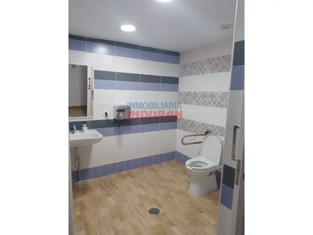 Local comercial de lloguer a Navalmoral de la Mata, imagen 6