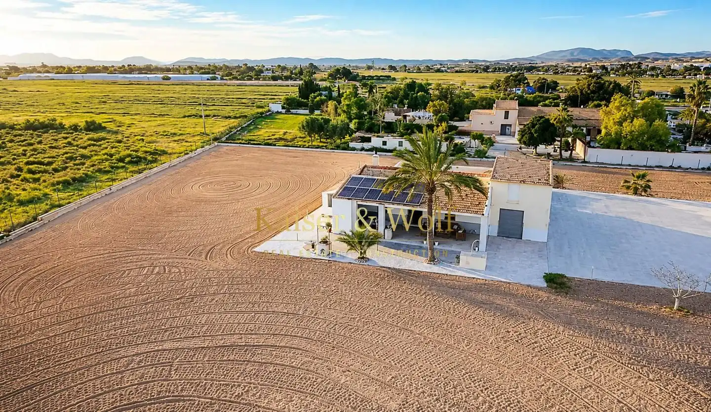 Finca rústica en venta en Elche / Elx con Aire acondicionado y Jardín privado