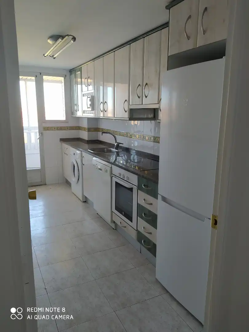 Kitchen of Flat for sale in Zaragoza  with Air Conditioner, Heating and Parquet flooring
