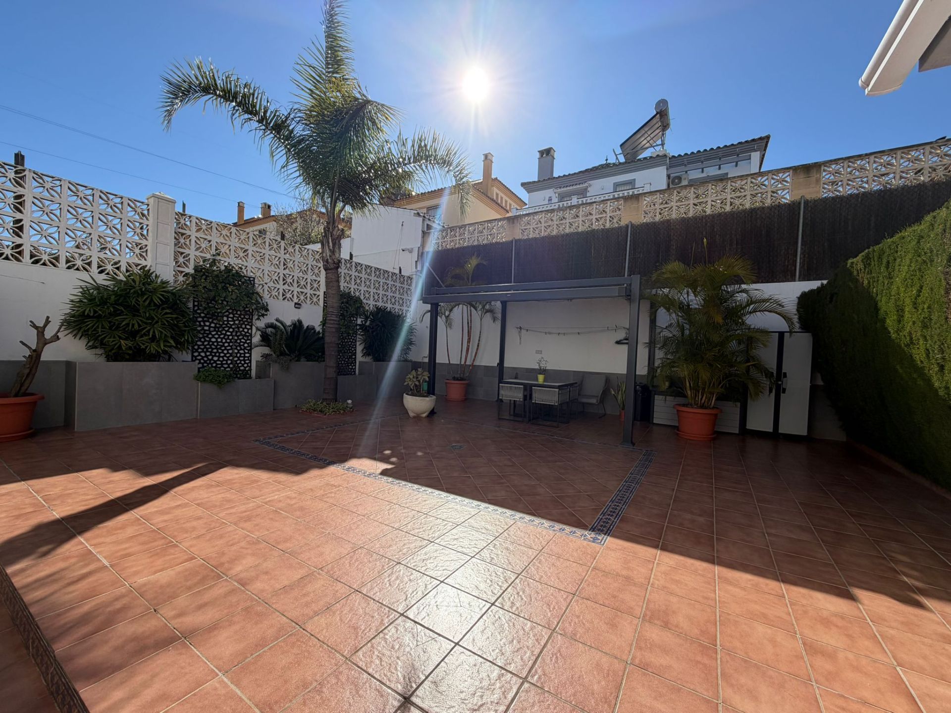 Vista exterior de Casa o chalet en venta en Vélez-Málaga con Aire acondicionado, Calefacción y Terraza