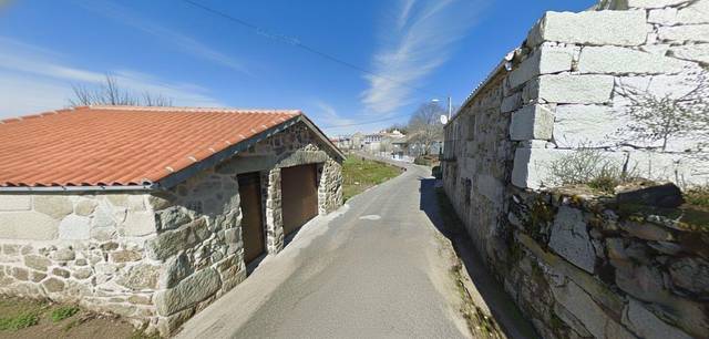 Casa-chalet en Venta en Muíños